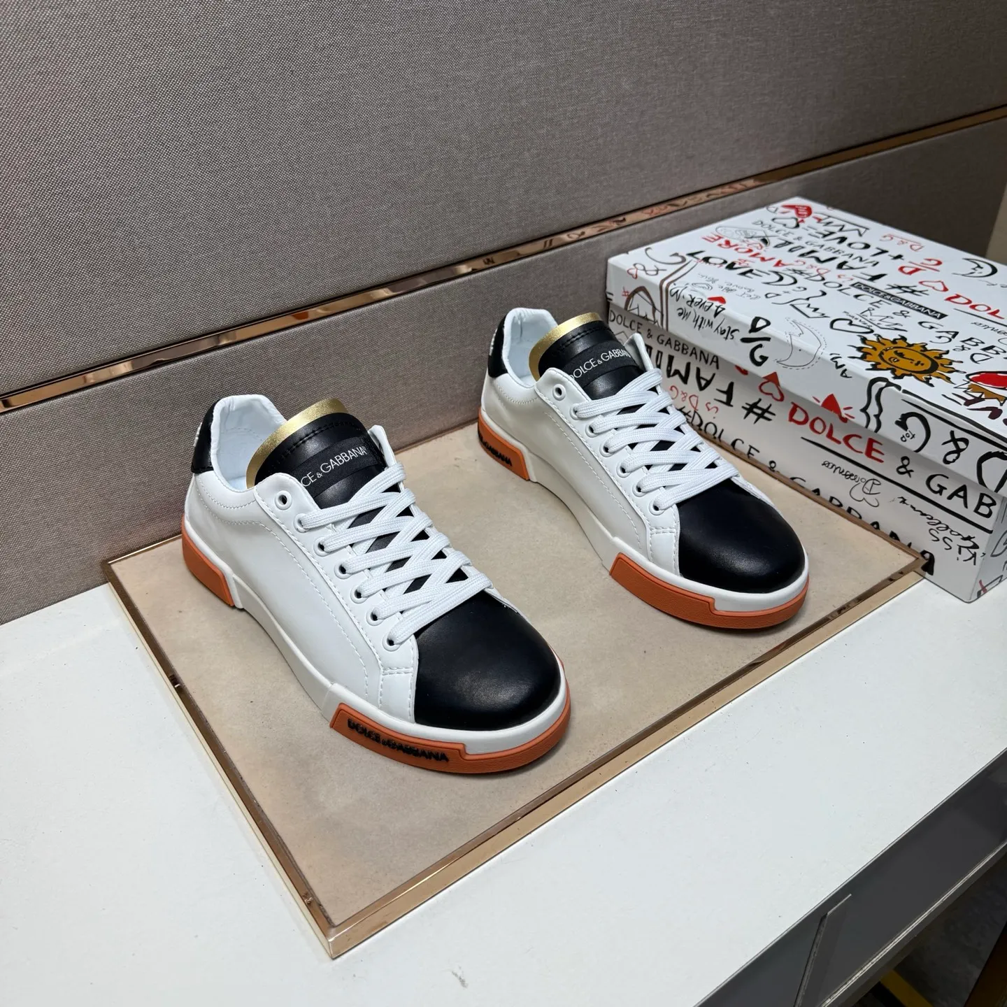 Men's men's shoes 💰pp420【DG～】men's casual shoes 2025z cabinet sales simultaneously 🔶Size: 38-44 #️⃣ 🔷1 color🔜The upper is made of multi-material splicing ➕Genuine leather lining, comfortable and breathable, sole: original comfortable and wear-resistant outsole, ⚠️real thing📱photographed🎬real thing is better📢📢📢